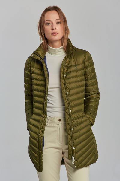 KABÁT GANT D1. LIGHT DOWN COAT RACING GREEN