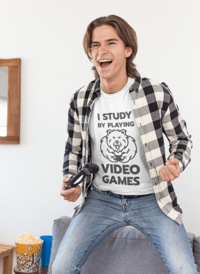 I study by playing video games fehér póló
