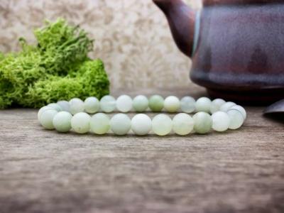 Jáde ásvány karkötő