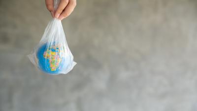 Mely élelmiszerek tartalmazzák a legtöbb műanyagot? Új kutatások tárják fel