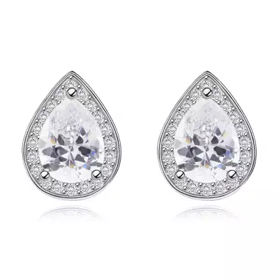 Fülbevaló 925 ezüstből, átlátszó cirkóniás könnycsepp csillogó keretben, ródiumozott