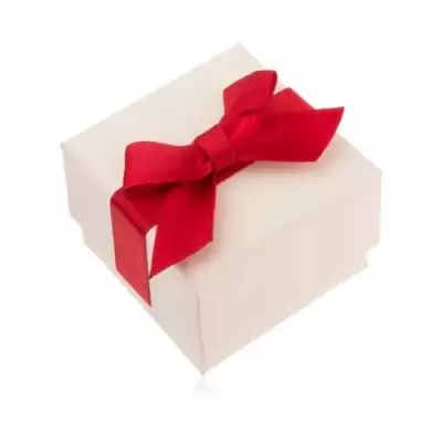 Fehér szinű ajándékdoboz gyűrűre, medálra vagy fülbevalóra, piros masni