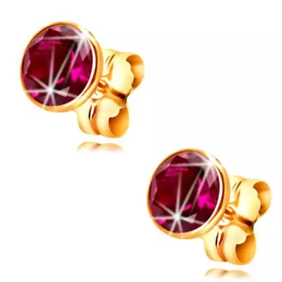 14K arany fülbevaló - kerek sötét rózsaszín cirkónia foglalatban, 5 mm