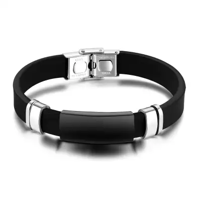 Karkötő gumi szíjjal és fényes fekete acél táblával