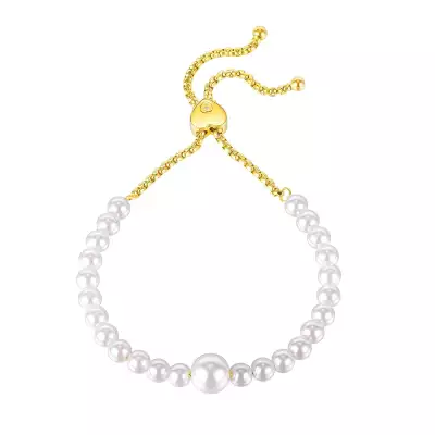 Acél karkötő arany színben - gyöngyházfényű fehér gyöngyök, átlátszó cirkónia, csúszó zárral