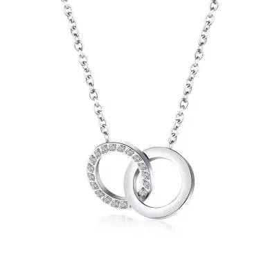 Acél nyaklánc ezüst színben - összefonódó karikák, átlátszó cirkóniák