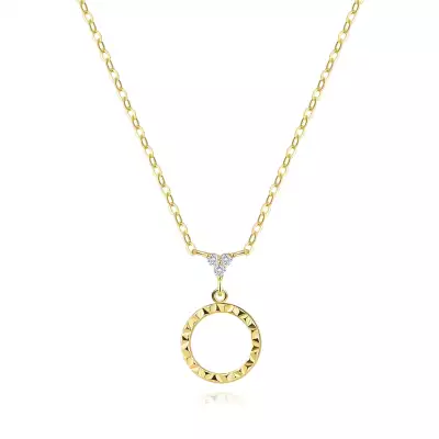14K arany nyaklánc cirkónia trióval és gyémántmintás körrel