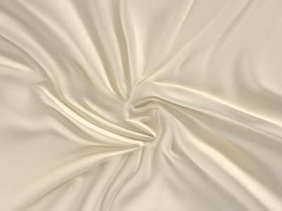 Szatén lepedő (220 x 200 cm) - tejszínű
