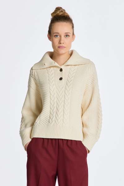 GARBÓ GANT CABLE TEXTURE BUTTONED ROLL NECK CREA
