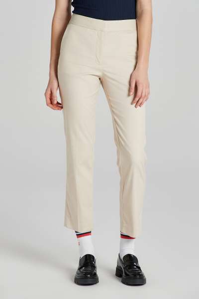 NADRÁG GANT SLIM SLACK SOFT OAT