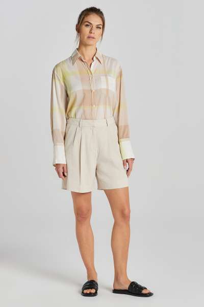 RÖVIDNADRÁG GANT STRETCH LINEN TAILORING SHORTS SOFT OAT