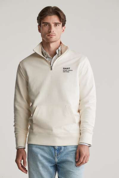 ELEGÍTŐFELSŐ GANT SCRIPT GRAPHIC HALF ZIP SWEAT CREA