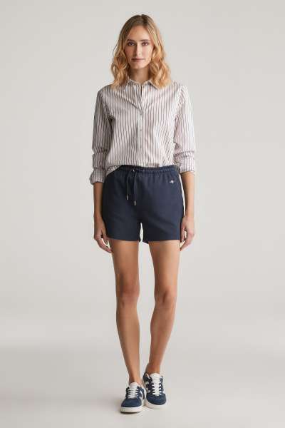 TRÉNINGRUHA RÖVIDNADRÁG GANT REG SHIELD SHORTS EVENING BLUE