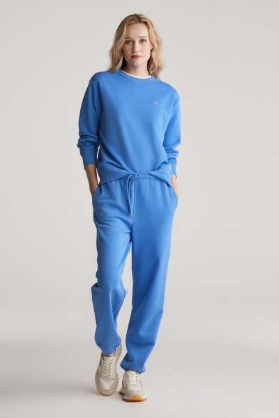 TRÉNINGNADRÁG GANT REG SHIELD SWEATPANTS PERFECT BLUE