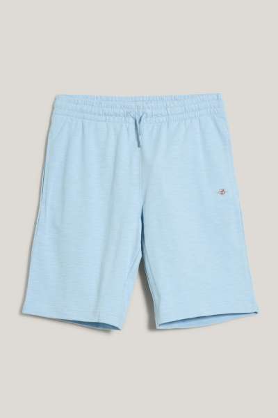 TRÉNINGRUHA RÖVIDNADRÁG GANT SHIELD COTTON SLUB SHORTS CALMING BLUE