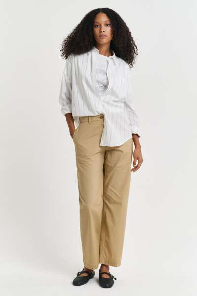 NADRÁG GANT LIGHTWEIGHT CHINOS OAK BEIGE