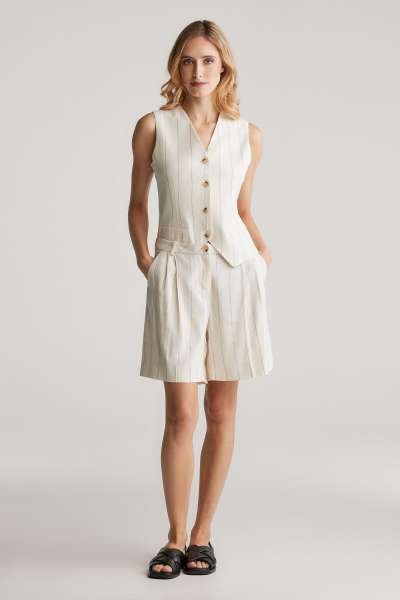 RÖVIDNADRÁG GANT PINSTRIPE LINEN SHORTS EGGSHELL