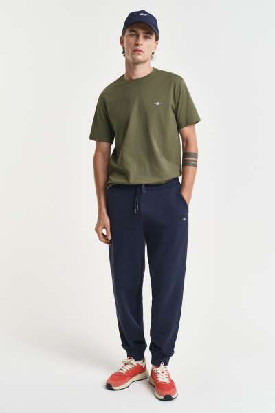 TRÉNINGNADRÁG GANT REG SHIELD SWEATPANTS EVENING BLUE