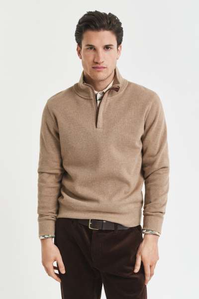 ELEGÍTŐFELSŐ GANT SACKER RIB HALF ZIP KHAKI EL