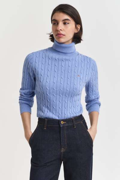 GARBÓ GANT STRETCH COTTON CABLE TURTLENECK CLEAR SKY