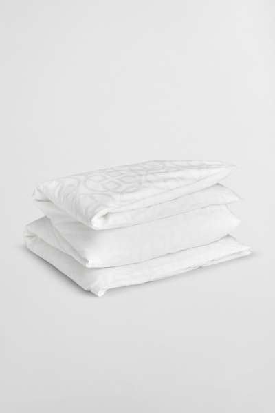 ÁGYNEMŰHUZAT GANT JACQUARD MONOGRAM SINGLE DUVET  WHITE
