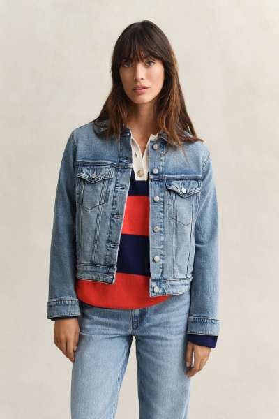 DZSEKI GANT DENIM TRUCKER JACKET SEMI LIGHT BLUE BROKEN IN