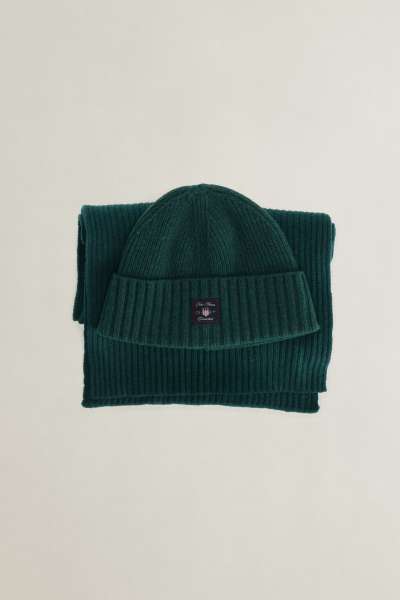 KÉSZLET SAPKA ÉS SÁL GANT LABEL BEANIE SCARF GIFT SET DEEP FOREST