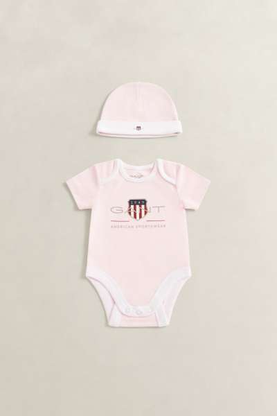 GYEREK SZETT GANT SS ROMPER AND HAT SET LIGHT PINK
