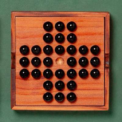 Iron & Glory fa Solitaire prémium játék