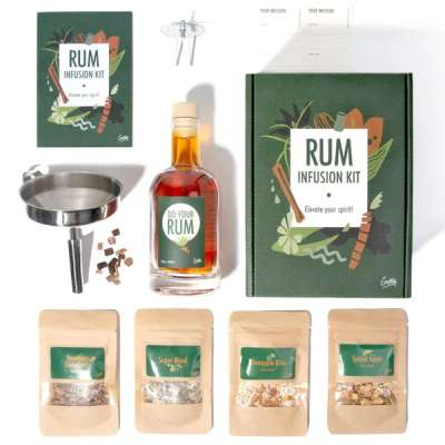 Készlet saját ízesített rum készítéséhez