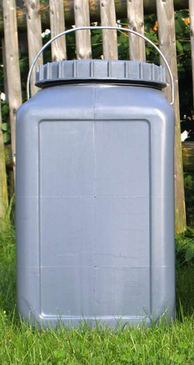 BasicNature Széles szájú folyadéktartály szürke 30 l négyzet alakban