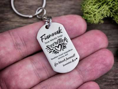 Hiszek benned fiam apa acél medálos kulcstartó