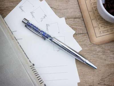 Lápisz lazuli ásvány szemcsés ezüst színű golyóstoll