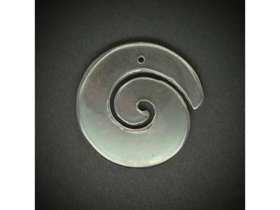 Átfúrt medál Füstkvarc spirál 45mm