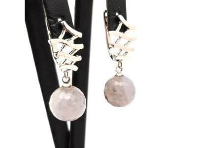 Fülbevaló fazettált achát szürkés hullám záras 12mm