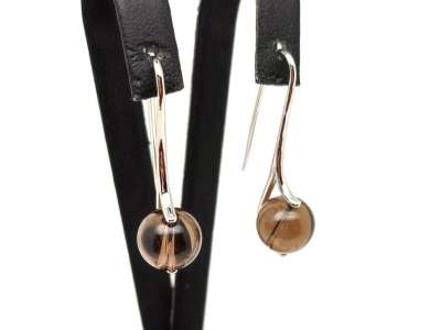 Fülbevaló golyó füstkvarc ívelt lógós 10-11mm