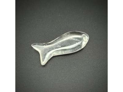 Hegyikristály átfúrt hal 30-40mm