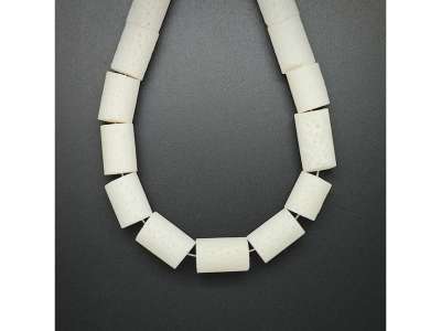 Korall natúr henger 11x16mm– ékszerkészítő alapanyag (füzér)