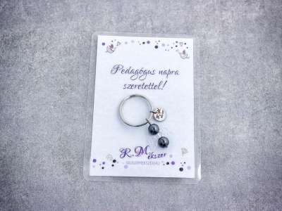 Pedagógus napra kulcstartó hematittal