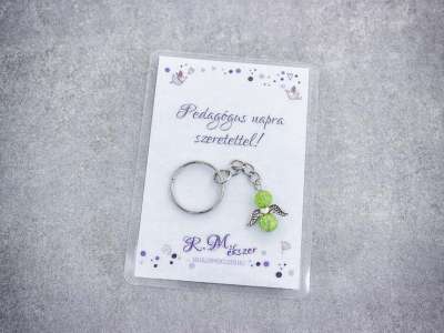 Pedagógus napra zöld angyal medálos kulcstartó