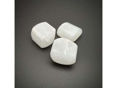 Szelenit dobcsiszolat 3-4cm 3db /csomag