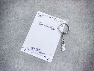 Szeretlek Anya színes nyuszi medálos kulcstartó