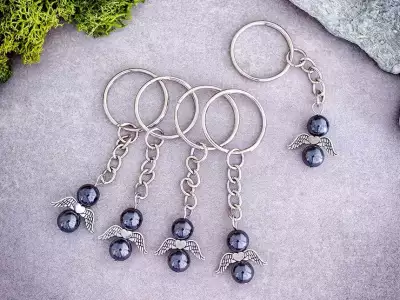 Angyali Energia Titka kulcstartó hematit angyalkával 25 dbos csomag