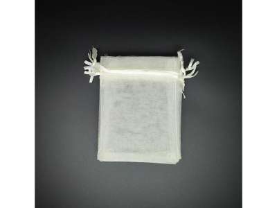 Organza ajándékszütyő krém 10x12cm