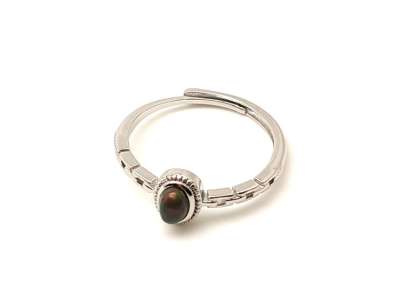 Energetizáló opál ásvány gyűrű állítható 5x3mm