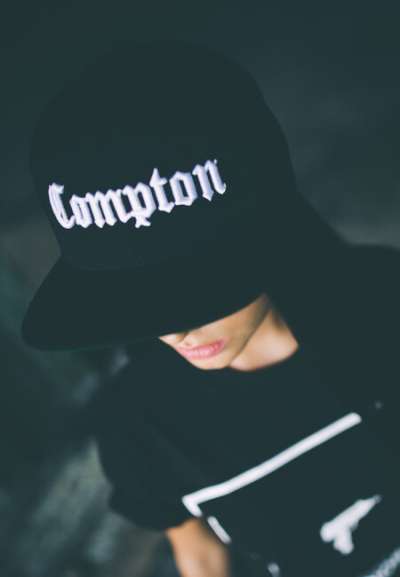 Mr. Tee Compton Snapback black