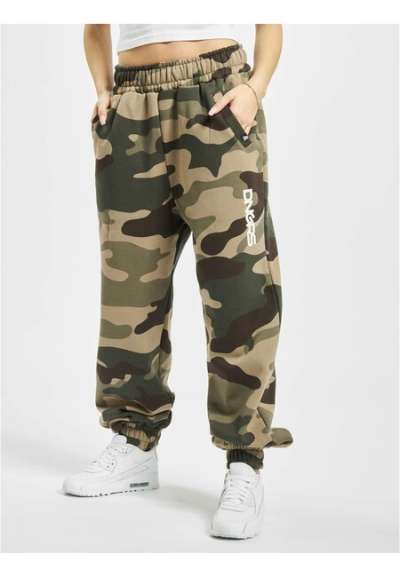 Dangerous DNGRS Leila Sweatpants camouflage