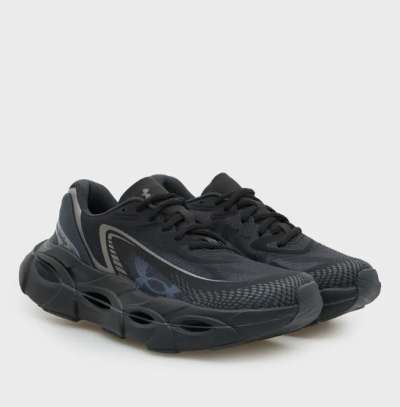 Under Armour UA W HB Racer 2-BLK