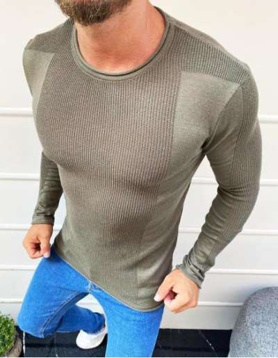 Férfi teljes hosszúságú khaki pulóver