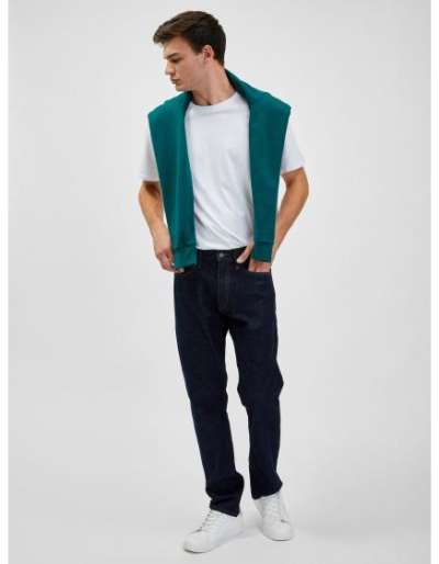 Farmer egyenes, szarátogai öblítésű, egyenes szabású farmer